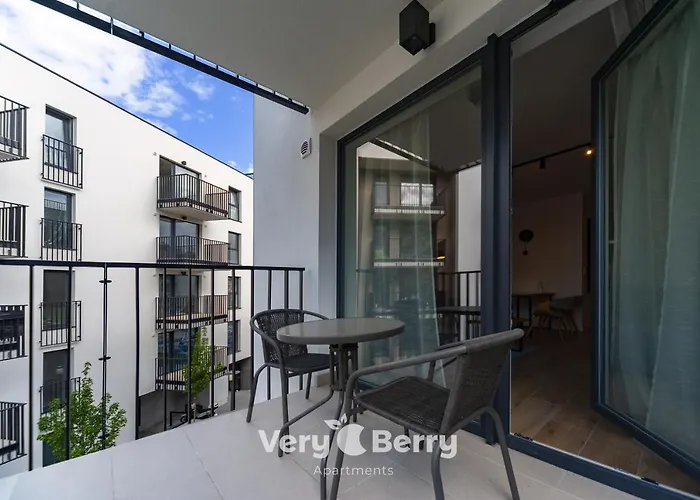 Garbary 104 - Apartament Z Balkonem - Self Check In 24H