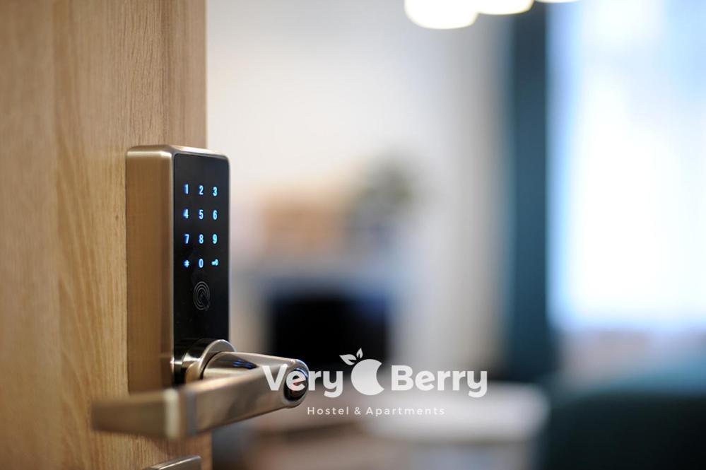 Garbary 104 - Z Balkonem - Self Check In 24h Apartment *