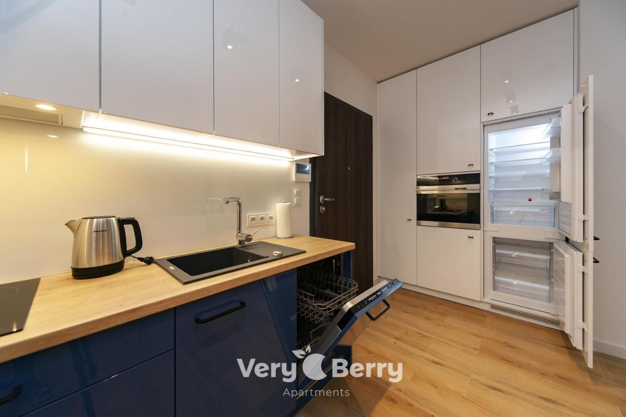 Garbary 104 - Z Balkonem - Self Check In 24h Apartment *